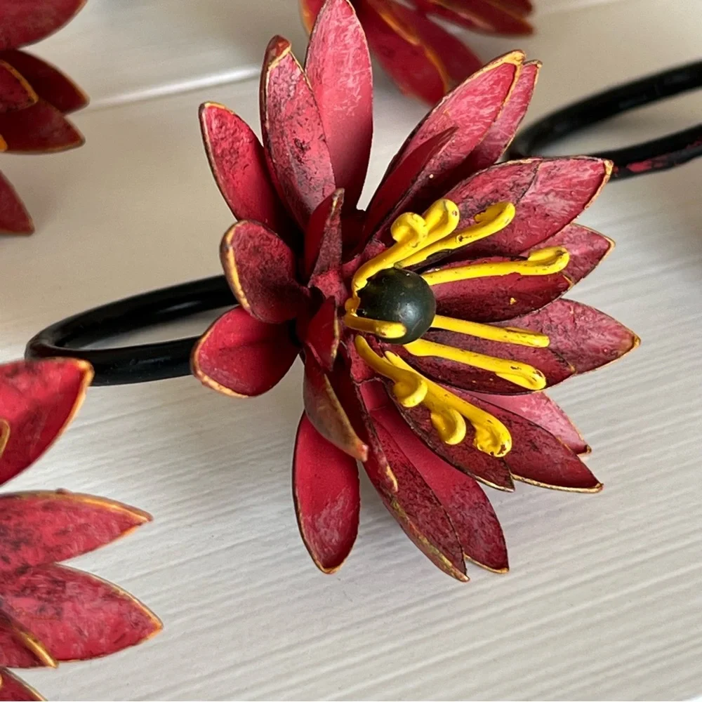 Pier 1 Vintage Metal Floral Napkin Rings Set of 6
